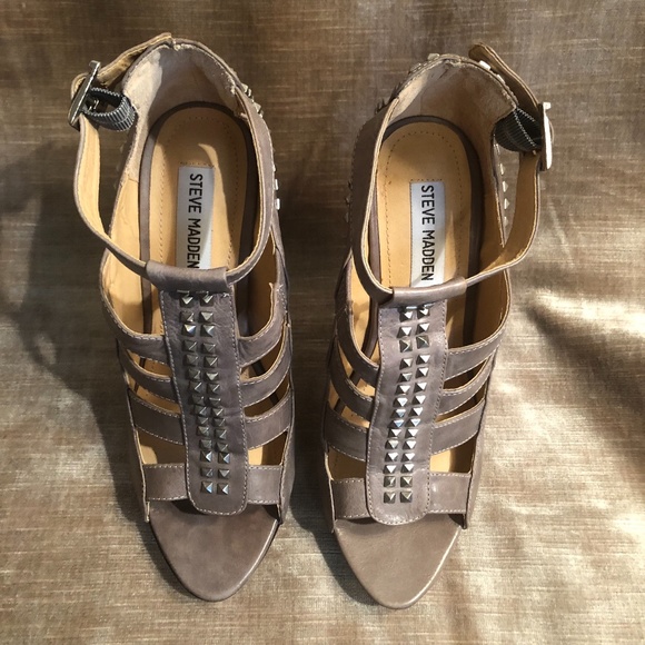 Steve Madden Hailley Studded Leather Cage Sandals - Picture 10 of 11